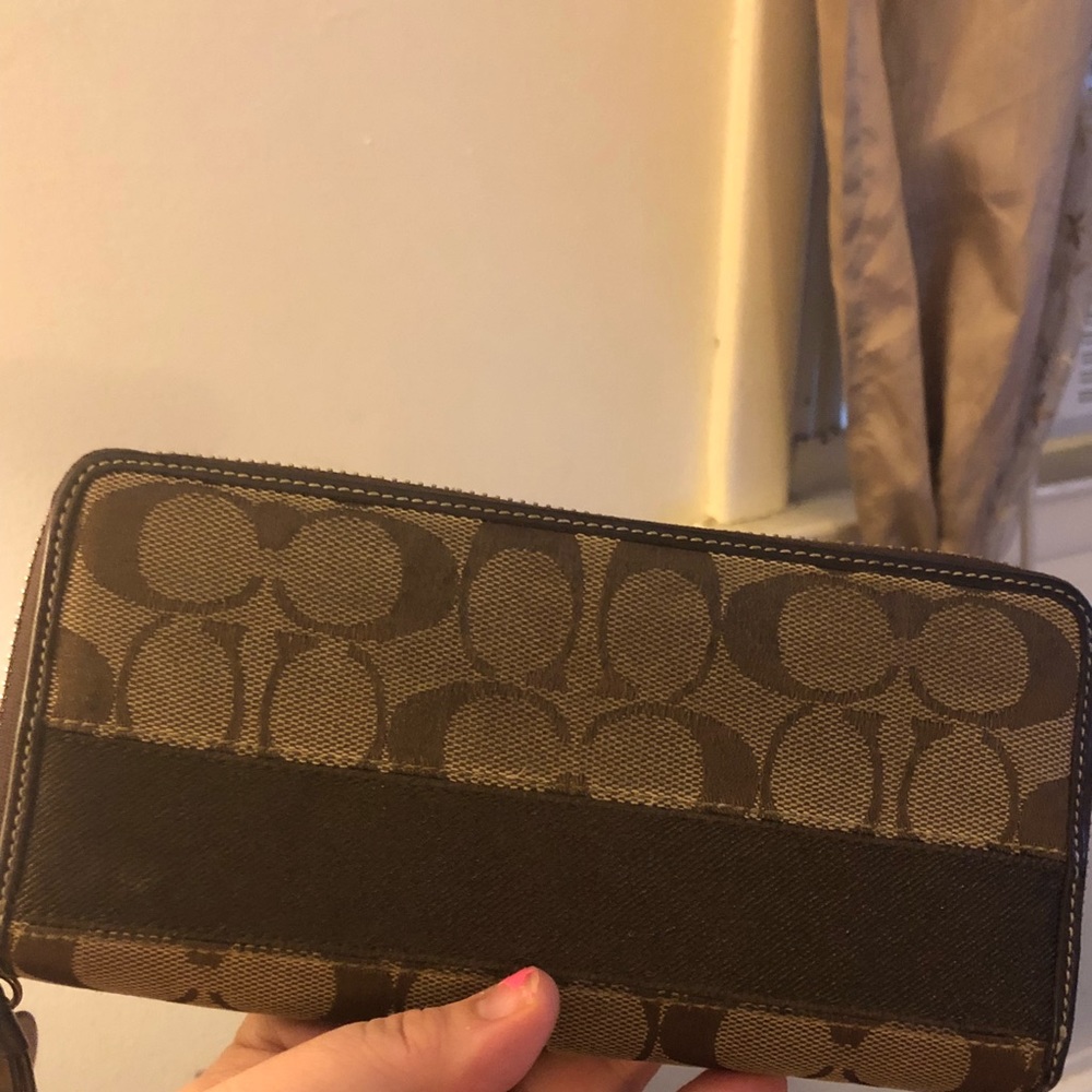 Coach wallet